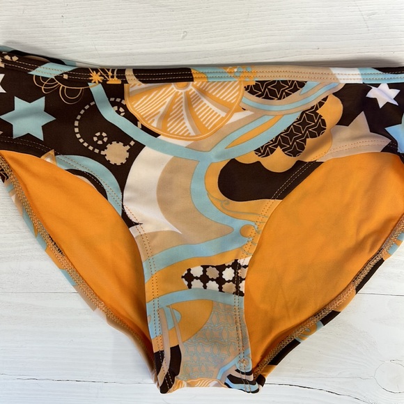 NWT Powder Room Triangle Bikini Kids - Picture 3 of 5